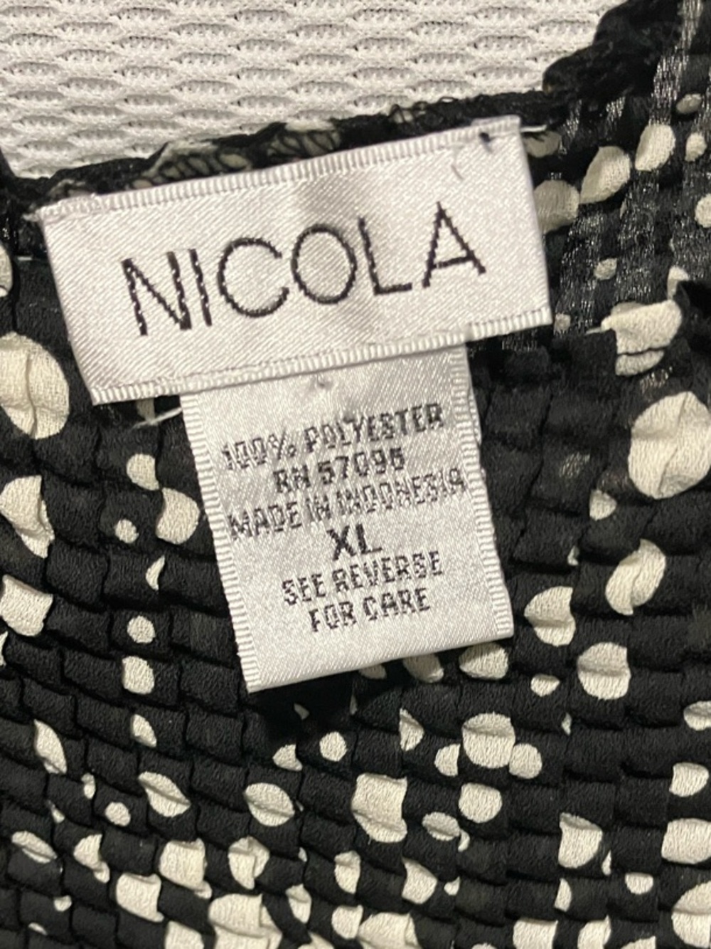 NICOLA Black and White Smocked Dot-Print Tank Top - Picture 2 of 6
